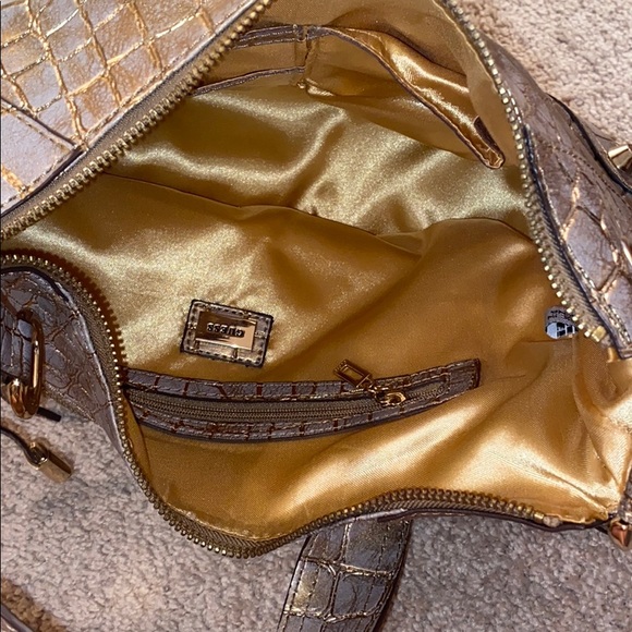 Guess bag - Picture 3 of 4